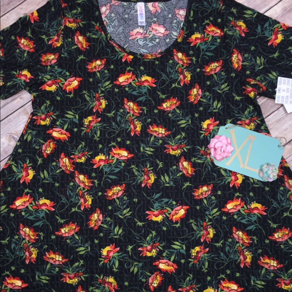 NWT LuLaRoe Perfect T XLarge Floral Print